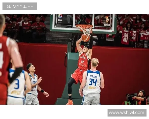 男篮澳大利亚与日本激战正酣谁能在亚洲赛场上笑到最后